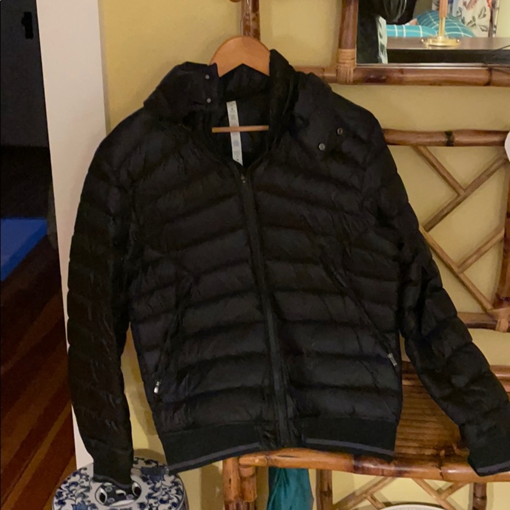 Lululemon men’s down jacket with hood